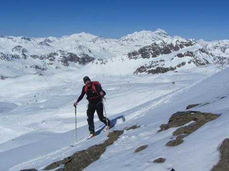 Départ du glacier du Pisaillas vers le col de l'Ouille Noire