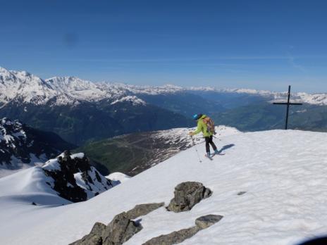 En partant du sommet