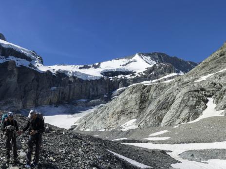 Le bas du glacier de Pramort.