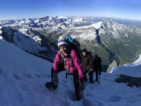 Su l'arête sommitale.