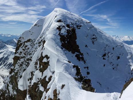 Petites corniches piègeuses.