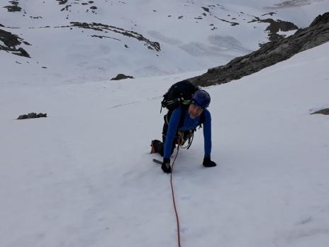 En montant vers l'arête