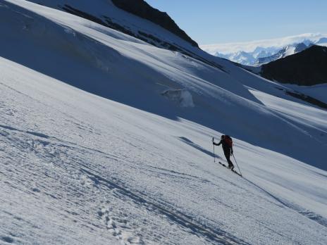 Montée au Dôme des Glaciers
