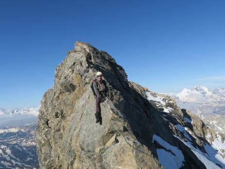 Sur l'arête