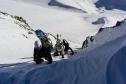 Petit couloir en crampons pour accéder au col.