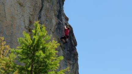 En pleine action au Chevril. Escalade en Vanoise