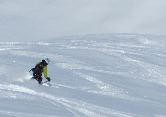 ski hors pistes descente sur le vallon de la Motte