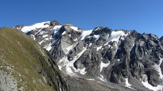 la Becca du Lac vue depuis la Pointe des Piagnes