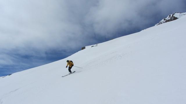 hors piste à Val d'Isère, descente du glacier du Montet
