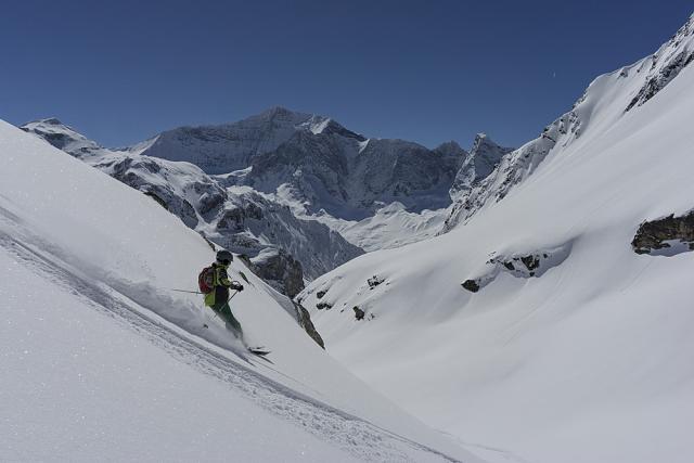 Descente vers le refuge de Plaisance