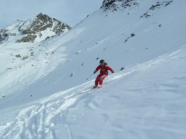 Descente du vallon de Rosset.