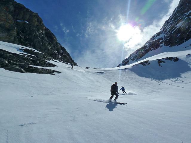 Descente sous la face nord de la Tsanteleina