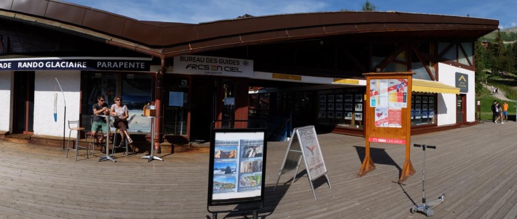 Place du Miravidi Arc 1800