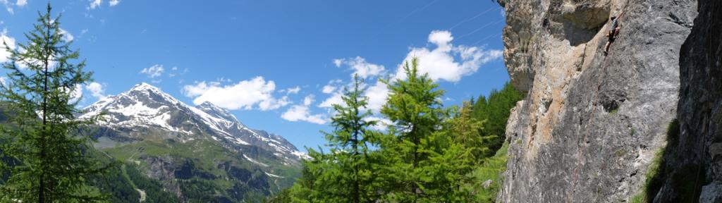 Vu sur le Dôme de la Sache  Escalade en Vanoise