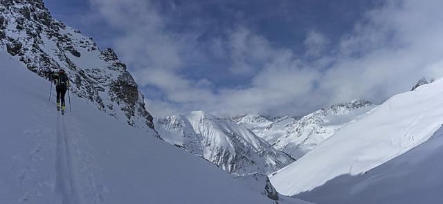 Sous le pic du Pelvat