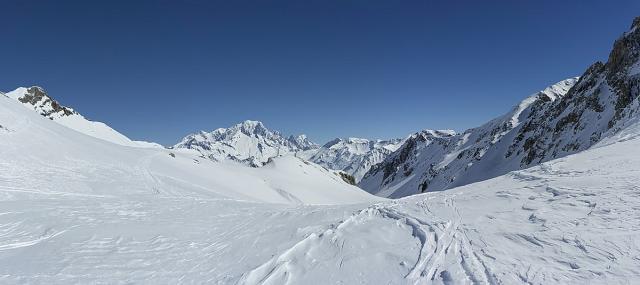 Col du grand Fond : vue vers le nord et la combe de la Nova.