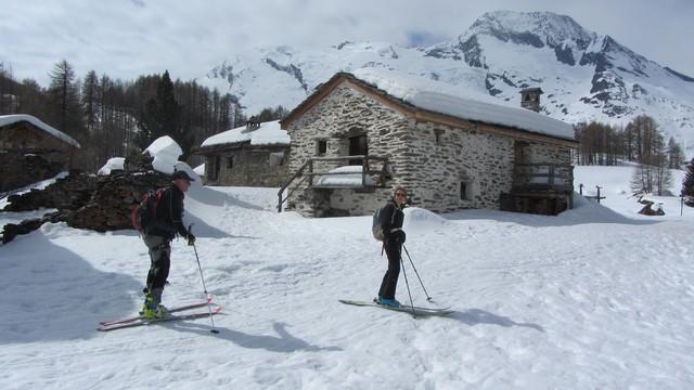 Hors piste à Sainte Foy Tarentaise le village du Monal