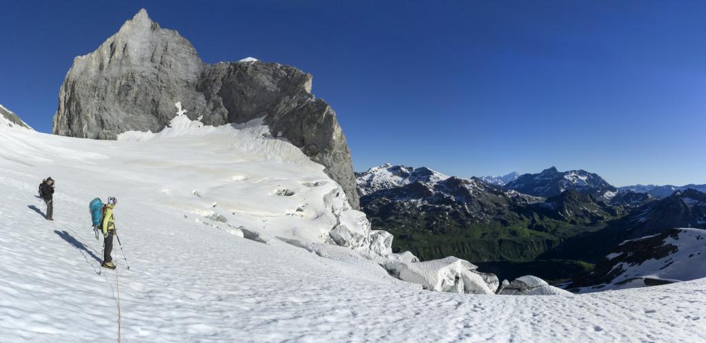 La face est de l'Epéna.