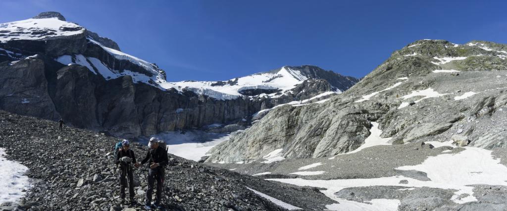 Le bas du glacier de Pramort.