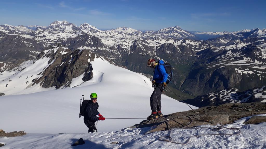 Le départ de la descente