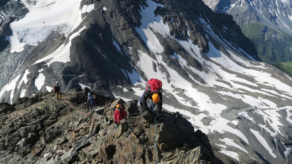 Arête sud de l'Aiguille Rouge