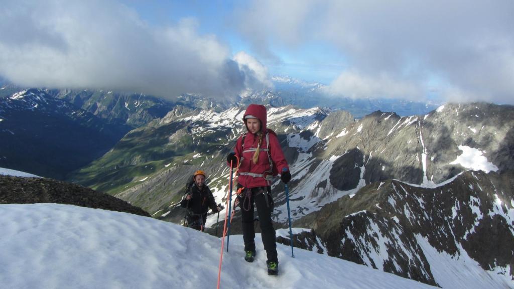 Dôme des Glaciers par l'arête des Lanchettes