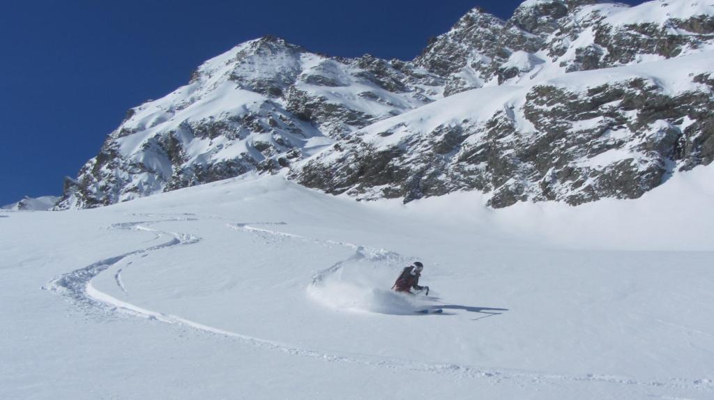 Ski hors piste aux Arcs