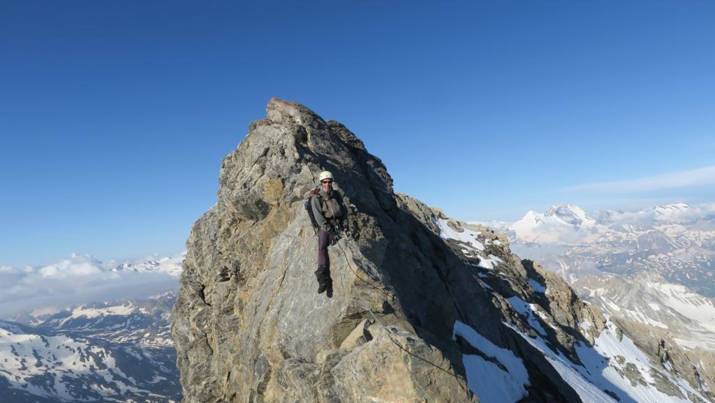 Sur l'arête